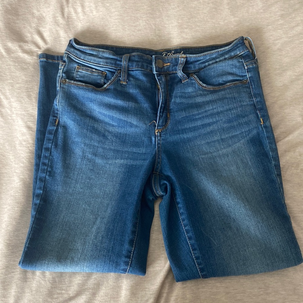 Universal Thread Jeans